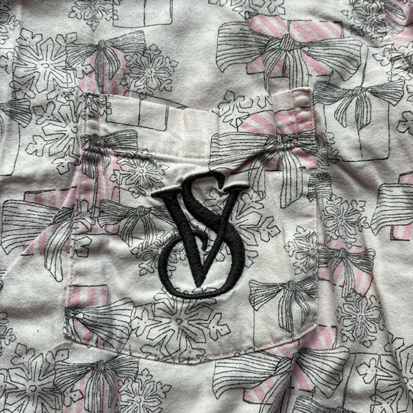 Victoria’s Secret Pajama Bundle - Picture 3 of 9